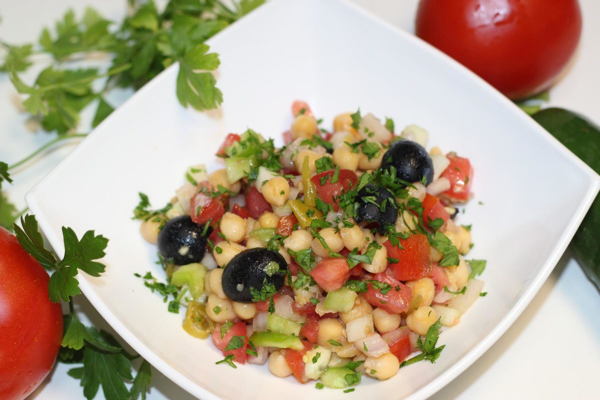 Salade de pois chiches et légumes